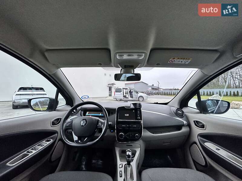 Хэтчбек Renault Zoe 2015 в Луцке