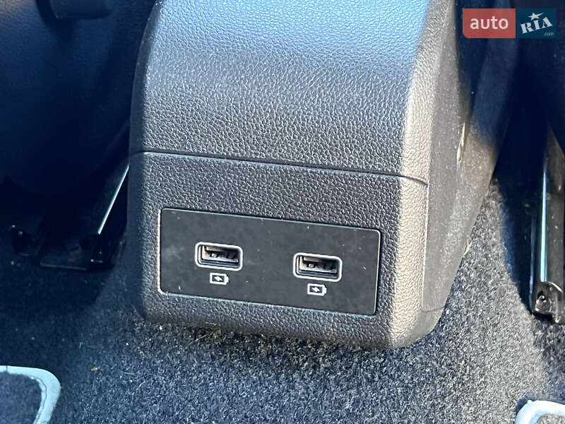 Хэтчбек Renault Zoe 2020 в Тернополе