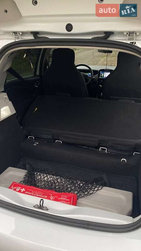 Хэтчбек Renault Zoe 2018 в Запорожье фото 14 Хэтчбек Renault Zoe 2018 в Запорожье