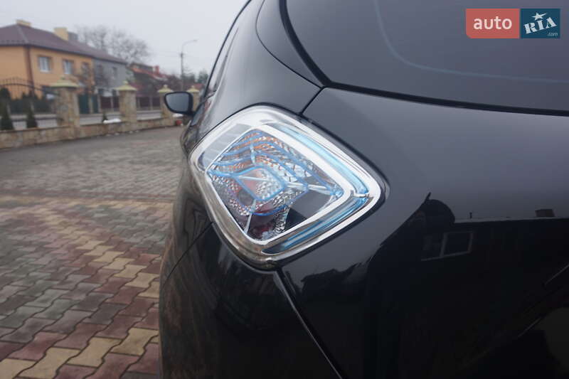 Хетчбек Renault Zoe 2015 в Самборі