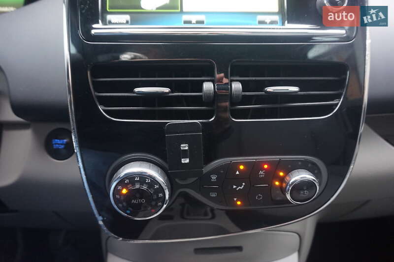 Хетчбек Renault Zoe 2015 в Самборі