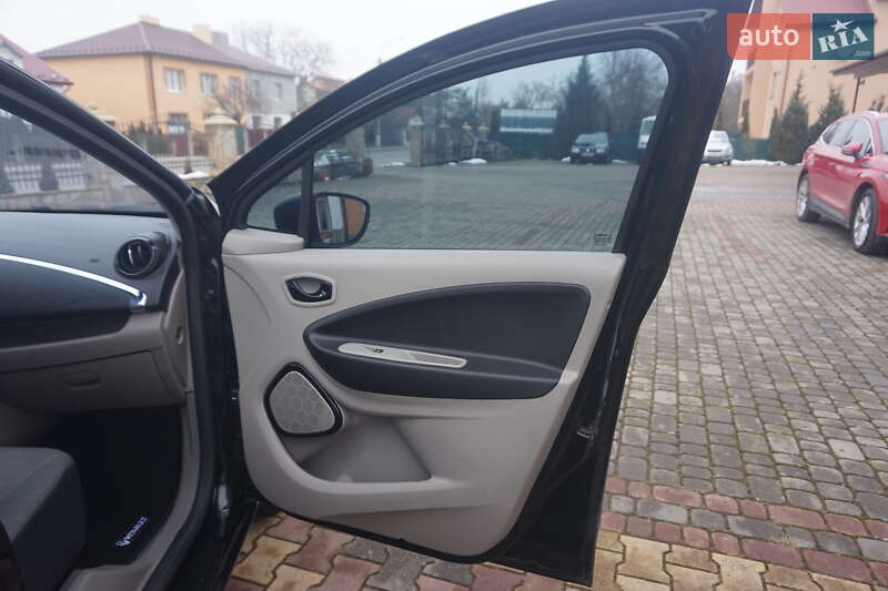 Хетчбек Renault Zoe 2015 в Самборі