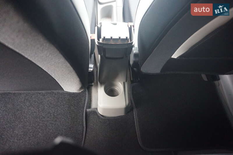 Хетчбек Renault Zoe 2015 в Самборі