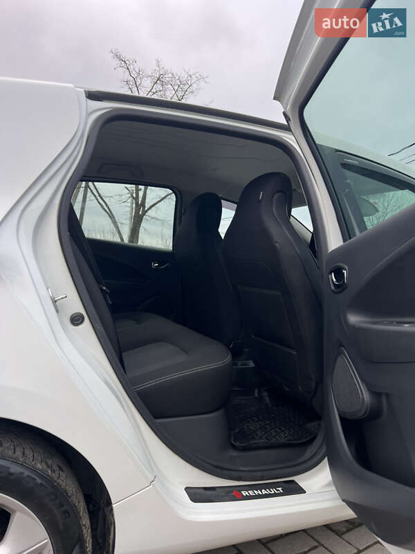 Хетчбек Renault Zoe 2017 в Золочеві