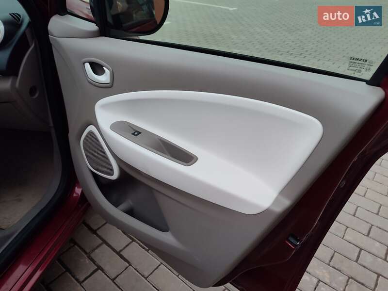 Хетчбек Renault Zoe 2017 в Львові фото 38 Хетчбек Renault Zoe 2017 в Львові