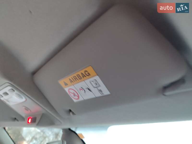 Хетчбек Renault Zoe 2017 в Львові фото 49 Хетчбек Renault Zoe 2017 в Львові