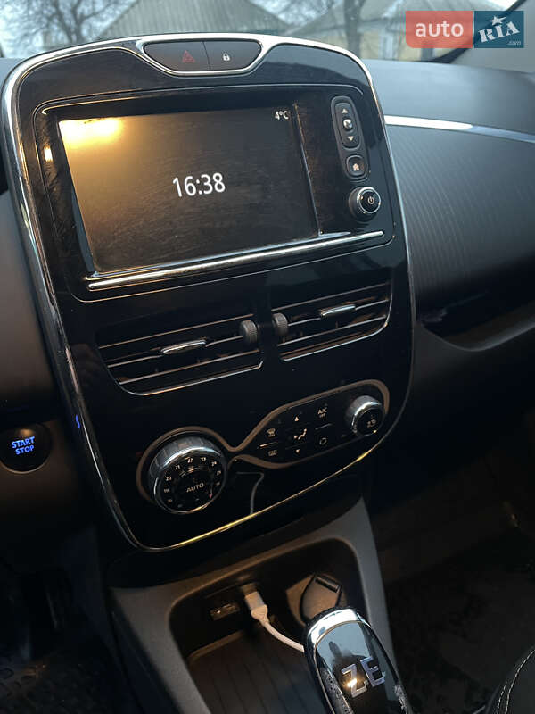 Хэтчбек Renault Zoe 2017 в Новоукраинке фото 27 Хэтчбек Renault Zoe 2017 в Новоукраинке