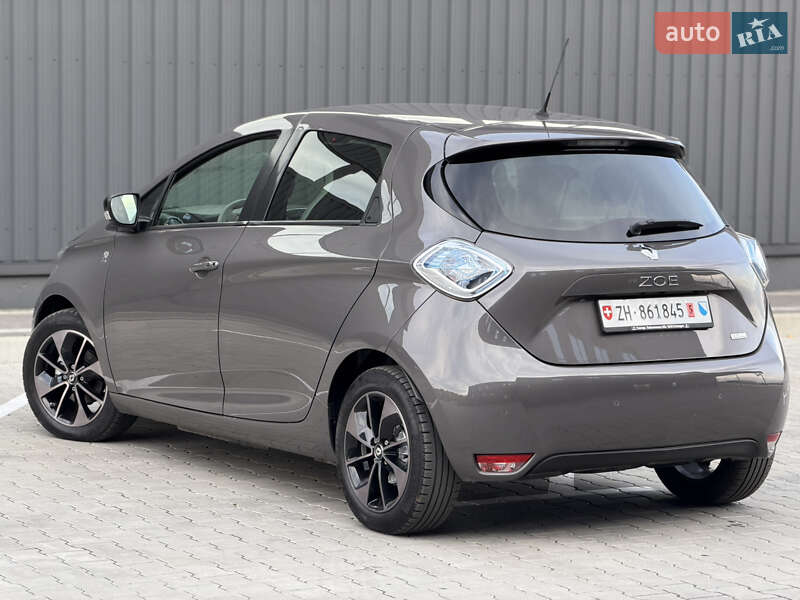 Хэтчбек Renault Zoe 2018 в Дубно