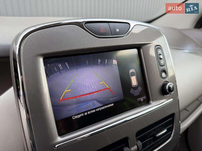 Хэтчбек Renault Zoe 2018 в Дубно