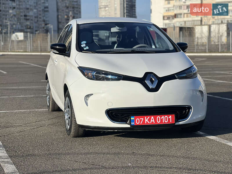 Хэтчбек Renault Zoe 2014 в Киеве фото 4 Хэтчбек Renault Zoe 2014 в Киеве