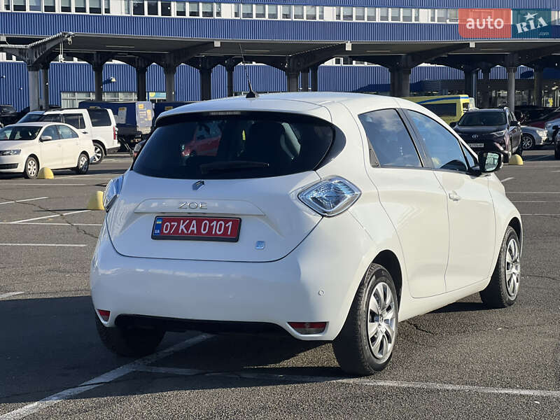Хэтчбек Renault Zoe 2014 в Киеве фото 22 Хэтчбек Renault Zoe 2014 в Киеве