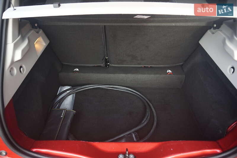 Хэтчбек Renault Zoe 2020 в Самборе фото 50 Хэтчбек Renault Zoe 2020 в Самборе