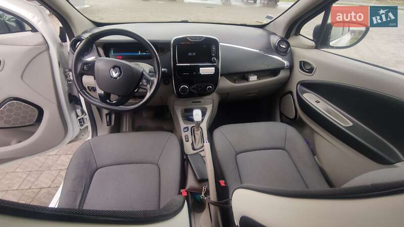 Хэтчбек Renault Zoe 2016 в Львове