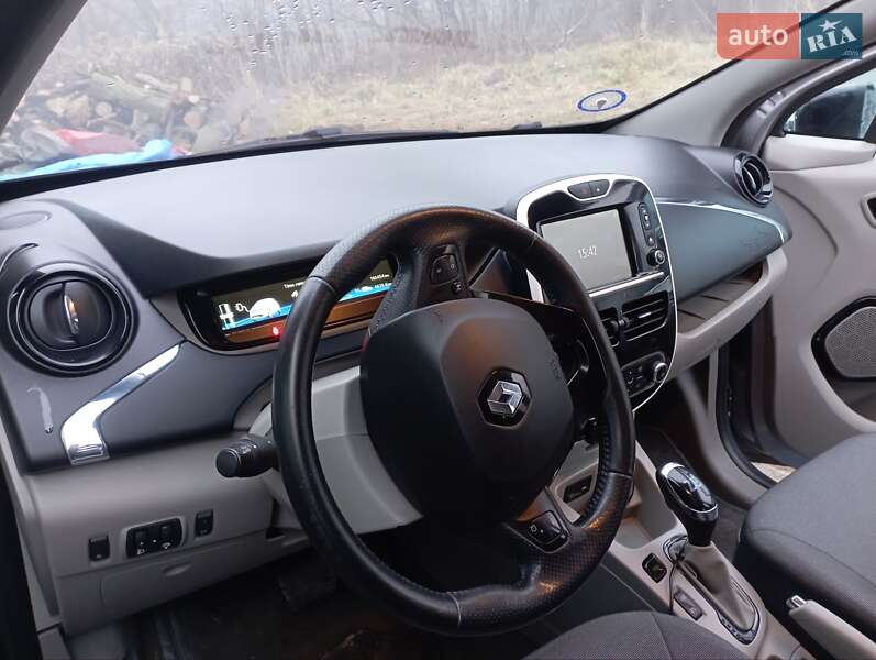 Хэтчбек Renault Zoe 2015 в Кременце фото 14 Хэтчбек Renault Zoe 2015 в Кременце