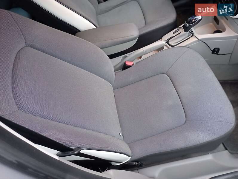 Хэтчбек Renault Zoe 2015 в Кременце фото 19 Хэтчбек Renault Zoe 2015 в Кременце