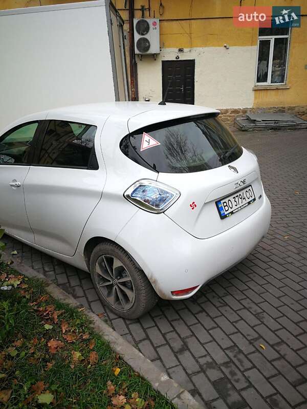 Хэтчбек Renault Zoe 2017 в Тернополе