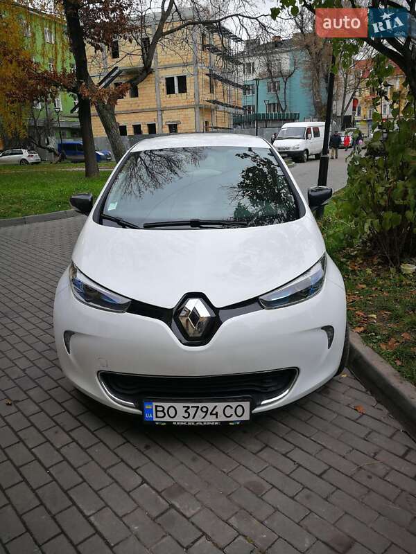 Хэтчбек Renault Zoe 2017 в Тернополе