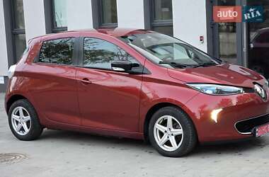 Хэтчбек Renault Zoe 2017 в Львове