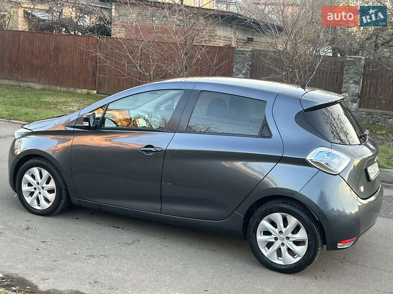 Хэтчбек Renault Zoe 2017 в Киеве