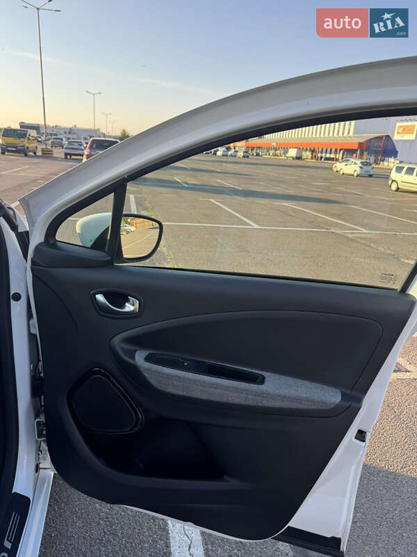 Хэтчбек Renault Zoe 2020 в Пустомытах