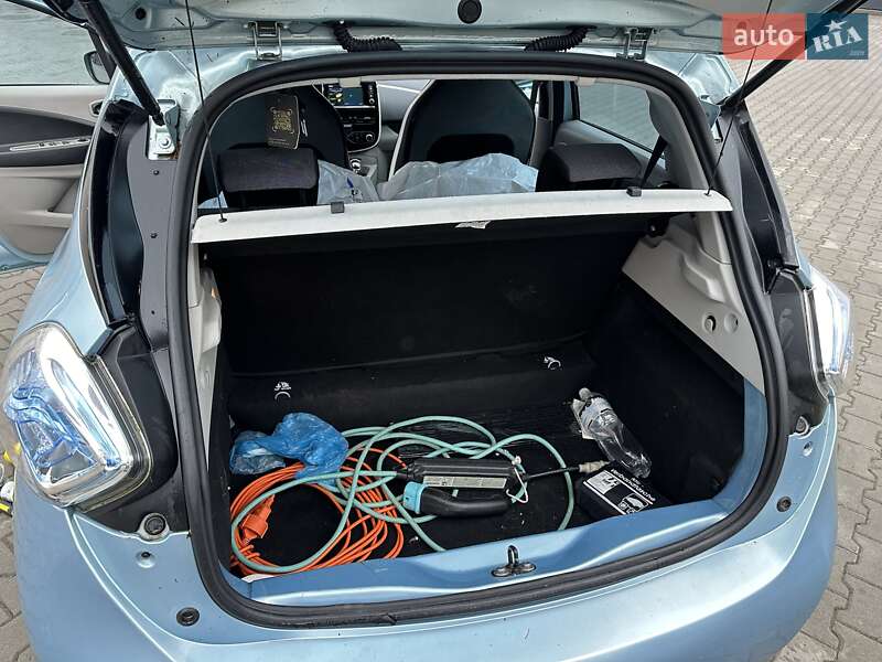 Хэтчбек Renault Zoe 2015 в Львове фото 14 Хэтчбек Renault Zoe 2015 в Львове