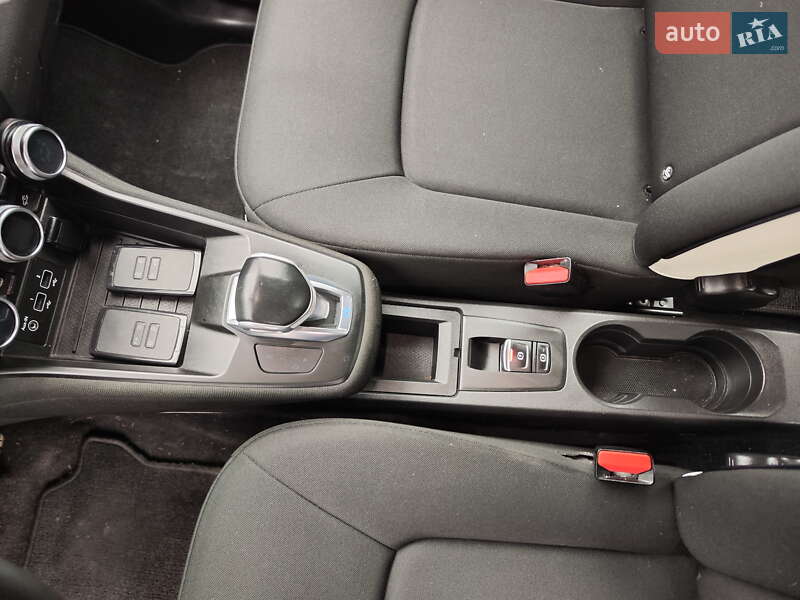 Хэтчбек Renault Zoe 2020 в Новых Санжарах фото 22 Хэтчбек Renault Zoe 2020 в Новых Санжарах