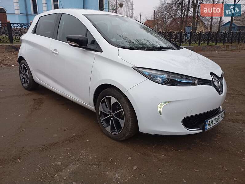 Хэтчбек Renault Zoe 2017 в Малине фото 2 Хэтчбек Renault Zoe 2017 в Малине