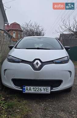Хетчбек Renault Zoe 2017 в Києві