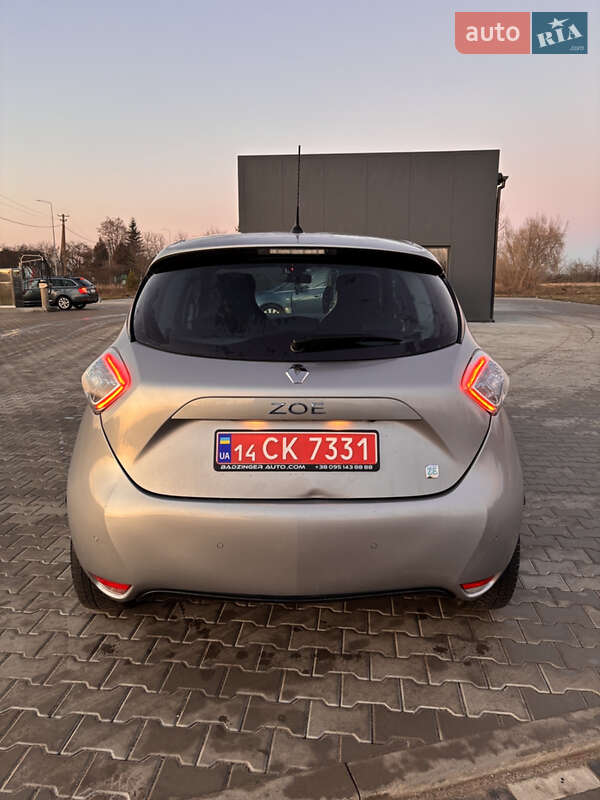 Хэтчбек Renault Zoe 2016 в Львове