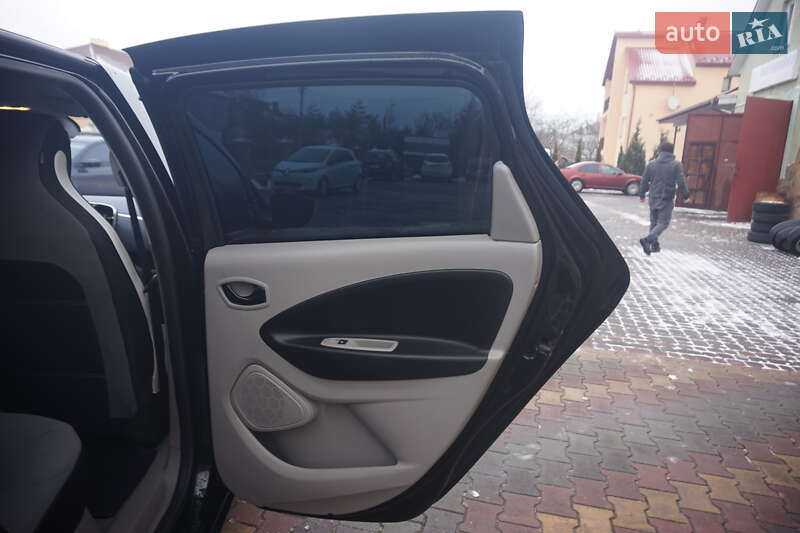 Хэтчбек Renault Zoe 2015 в Самборе фото 41 Хэтчбек Renault Zoe 2015 в Самборе