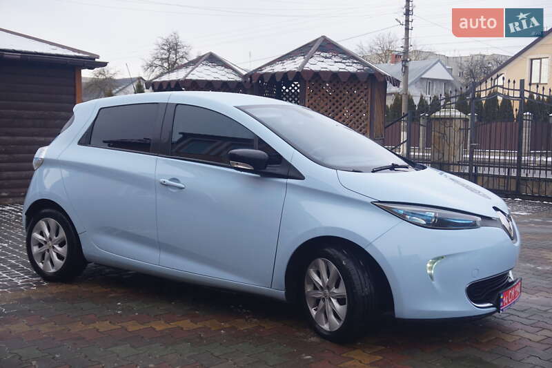 Хэтчбек Renault Zoe 2015 в Самборе фото 5 Хэтчбек Renault Zoe 2015 в Самборе