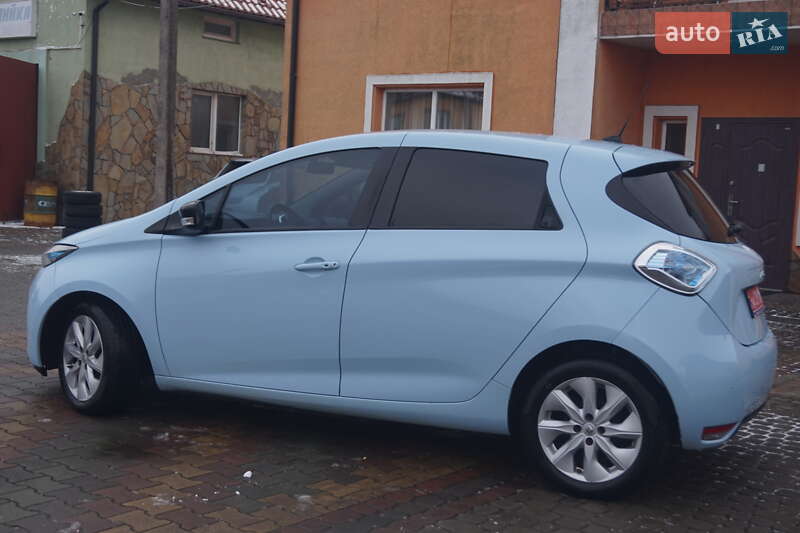 Хэтчбек Renault Zoe 2015 в Самборе фото 12 Хэтчбек Renault Zoe 2015 в Самборе