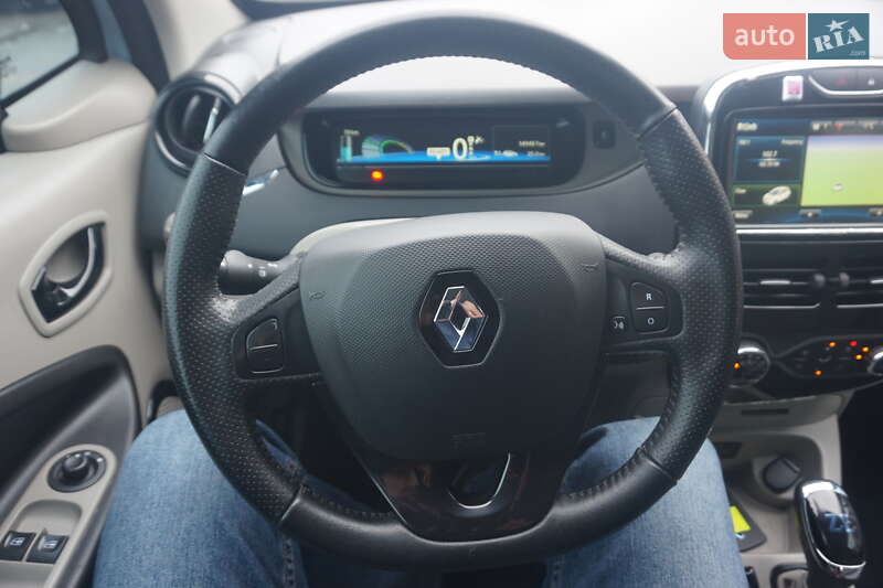 Хэтчбек Renault Zoe 2015 в Самборе фото 31 Хэтчбек Renault Zoe 2015 в Самборе