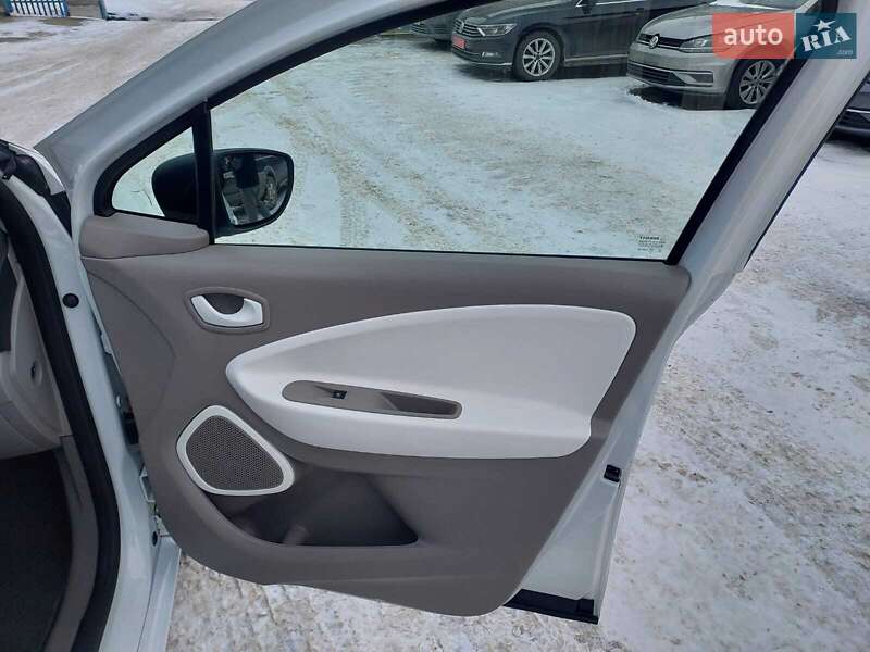 Хетчбек Renault Zoe 2018 в Івано-Франківську