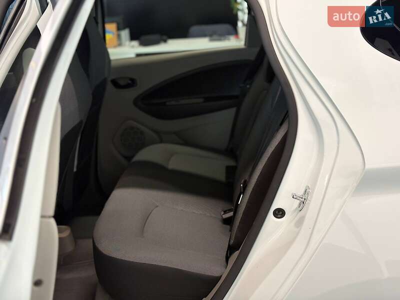 Хетчбек Renault Zoe 2017 в Львові