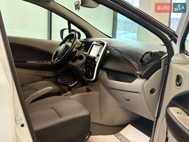 Хетчбек Renault Zoe 2017 в Львові