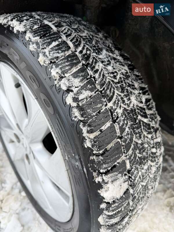 Хетчбек Renault Zoe 2015 в Львові