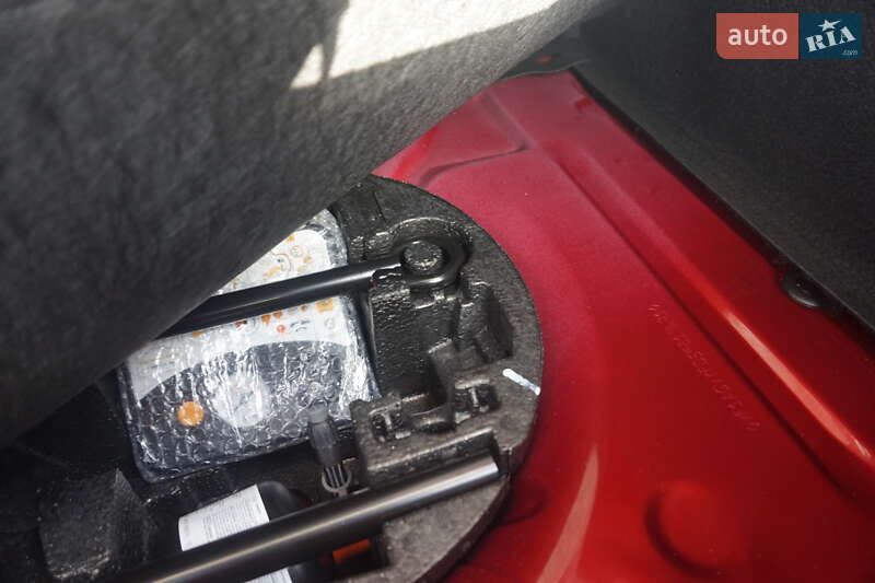 Хетчбек Renault Zoe 2018 в Самборі