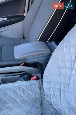 Хетчбек Renault Zoe 2014 в Львові