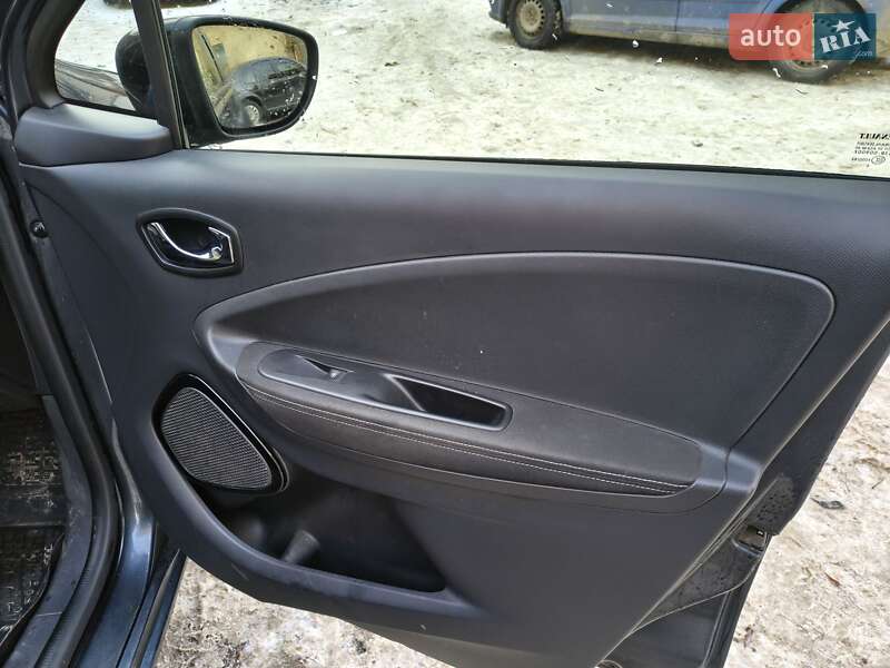 Хэтчбек Renault Zoe 2017 в Хмельницком