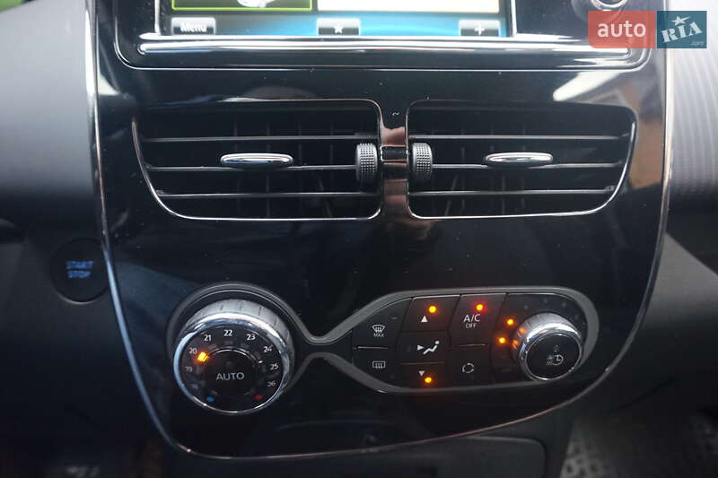 Хэтчбек Renault Zoe 2018 в Самборе фото 36 Хэтчбек Renault Zoe 2018 в Самборе