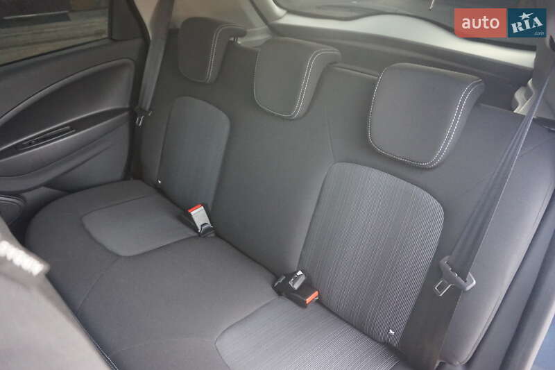 Хэтчбек Renault Zoe 2018 в Самборе фото 49 Хэтчбек Renault Zoe 2018 в Самборе