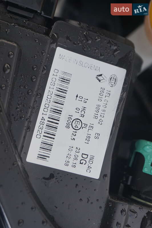 Хэтчбек Renault Zoe 2018 в Самборе фото 59 Хэтчбек Renault Zoe 2018 в Самборе