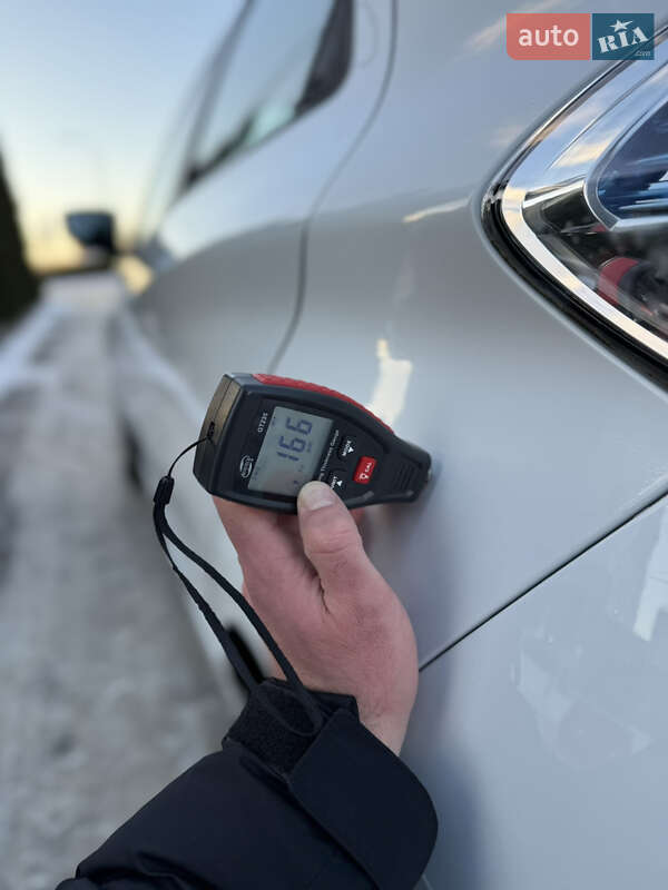 Хэтчбек Renault Zoe 2017 в Городке