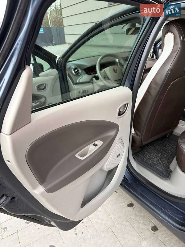 Хетчбек Renault Zoe 2018 в Дрогобичі фото 13 Хетчбек Renault Zoe 2018 в Дрогобичі