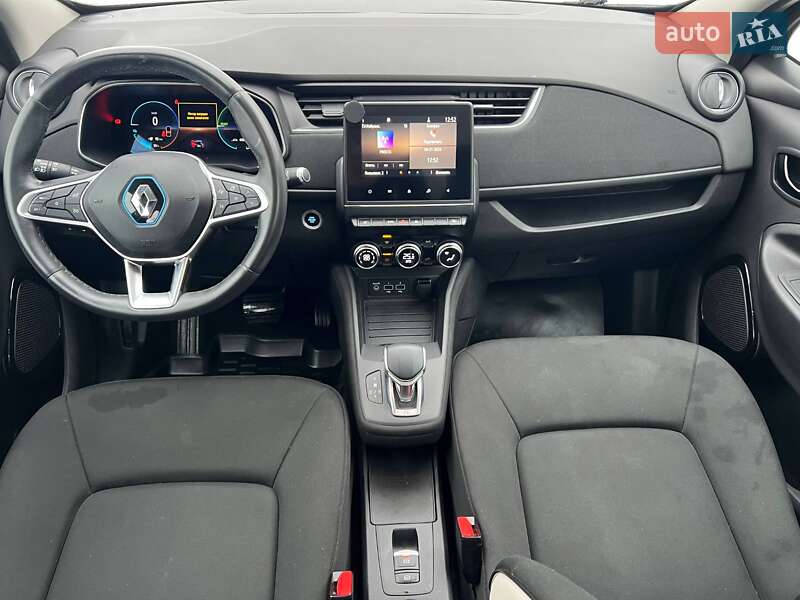 Хэтчбек Renault Zoe 2020 в Киеве