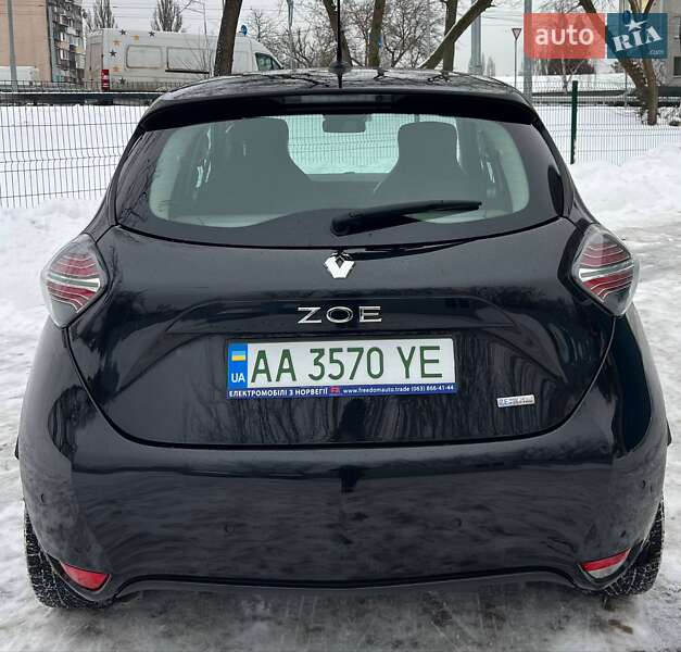 Хэтчбек Renault Zoe 2020 в Киеве