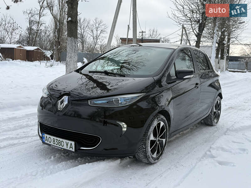 Хэтчбек Renault Zoe 2017 в Ужгороде