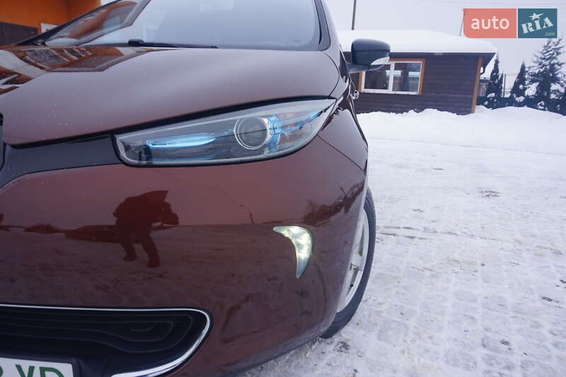 Хэтчбек Renault Zoe 2015 в Самборе