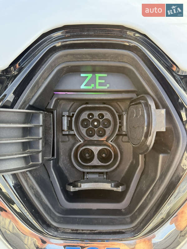 Хетчбек Renault Zoe 2020 в Дрогобичі фото 29 Хетчбек Renault Zoe 2020 в Дрогобичі